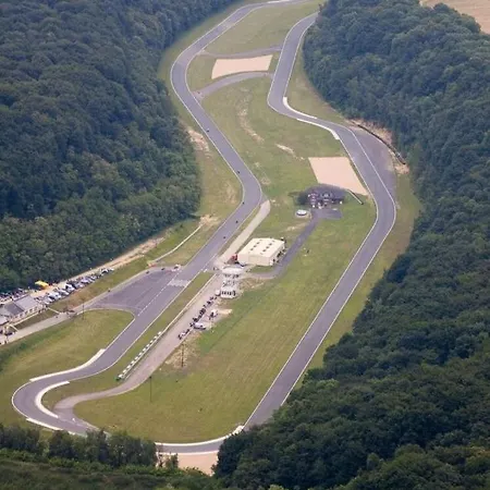 Superbe Circuit Des 3 Chateaux Lejlighed *